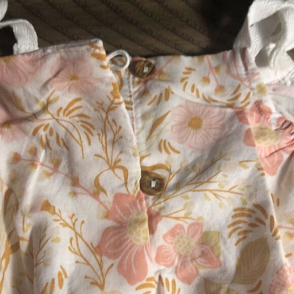 NWT Organic Cotton Floral Ruffle 3 snap Romper. Soft! 0-3 months. - Picture 5 of 11